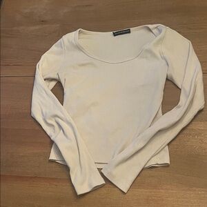 Brandy Melville Cream Long Sleeve Top 100% cotton